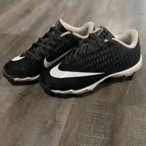 Girls Youth Nike Vapor Black Cleats, Size 1.5Y